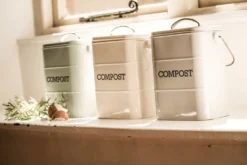 Bac à compost KitchenCraft Living Nostalgia en acier crème 3L