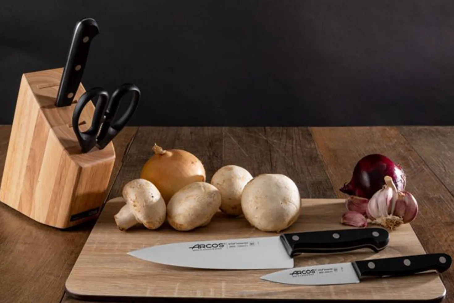 Bloc en bois de 3 couteaux de cuisine + ciseaux Arcos Universal