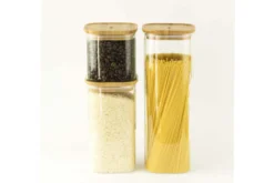 Boîte de conservation haute et carrée en verre Pebbly avec couvercle en bambou