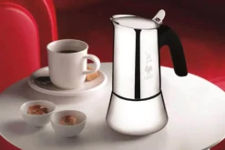 Cafetière italienne Bialetti Venus 460ml 10 tasses compatible induction