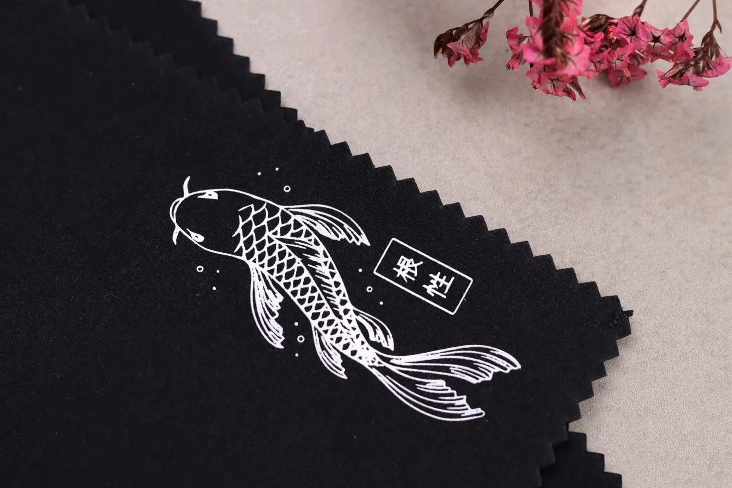 Chiffon microfibre pour nettoyer vos couteaux de cuisine