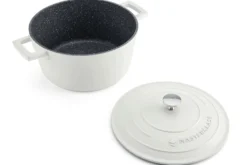 Cocotte MasterClass compatible induction en fonte d'aluminium blanc crème 4L