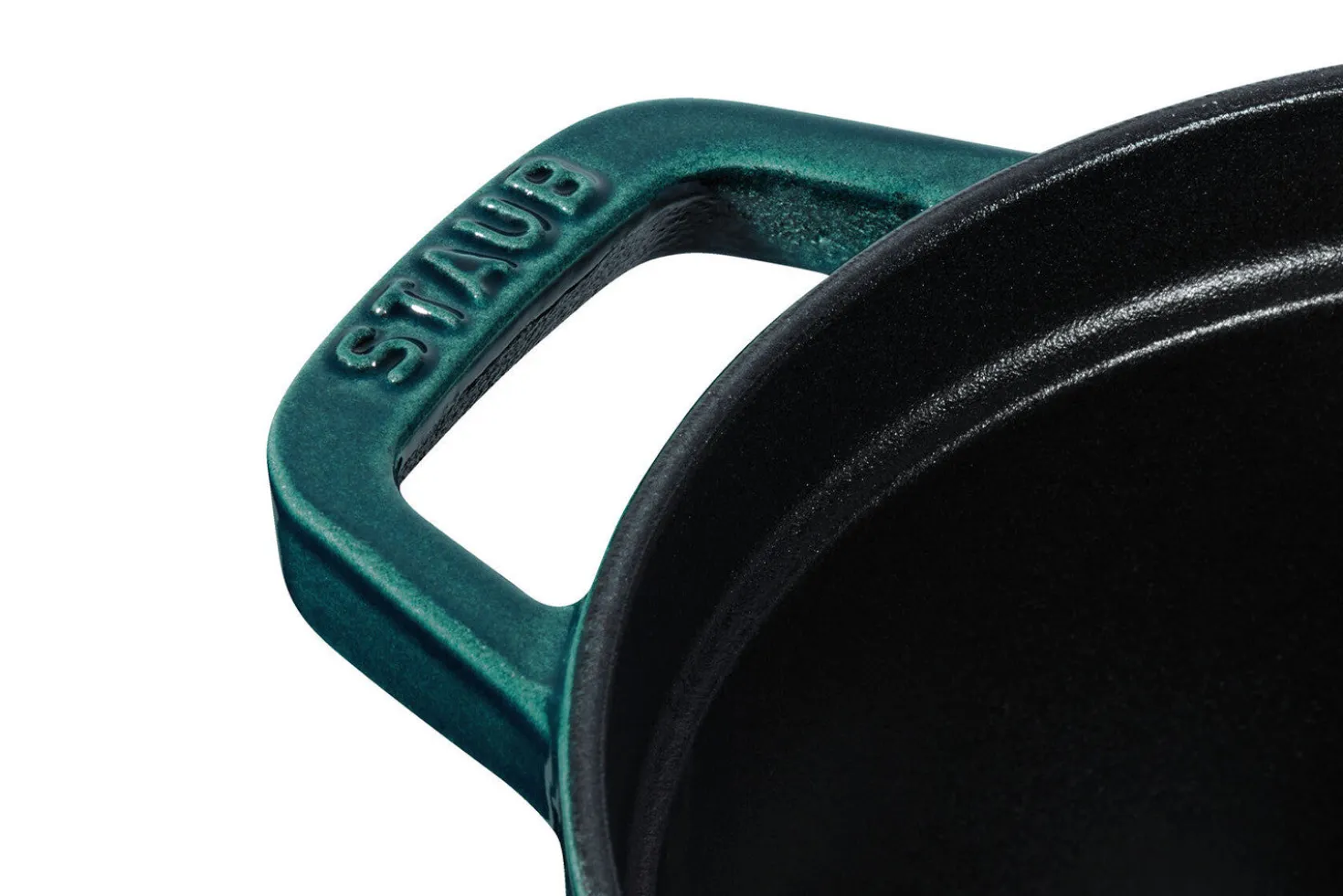 Cocotte ovale Staub en fonte émaillée La Mer