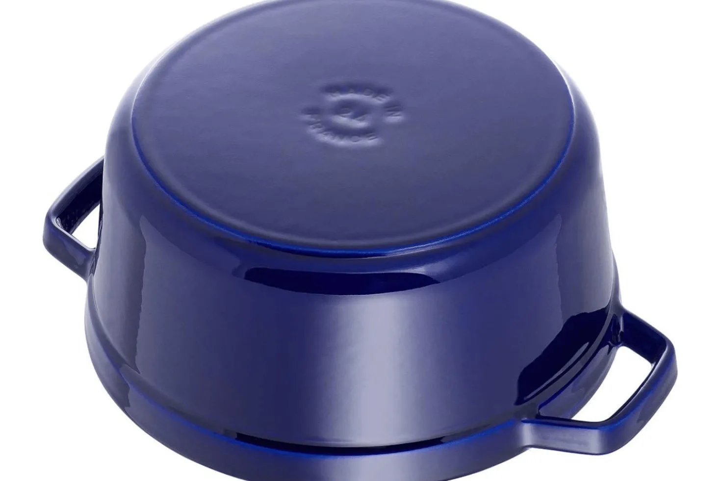 Cocotte Staub ronde en fonte émaillée bleu intense