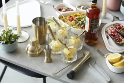 Coffret cocktail Point Virgule 4 accessoires en inox doré