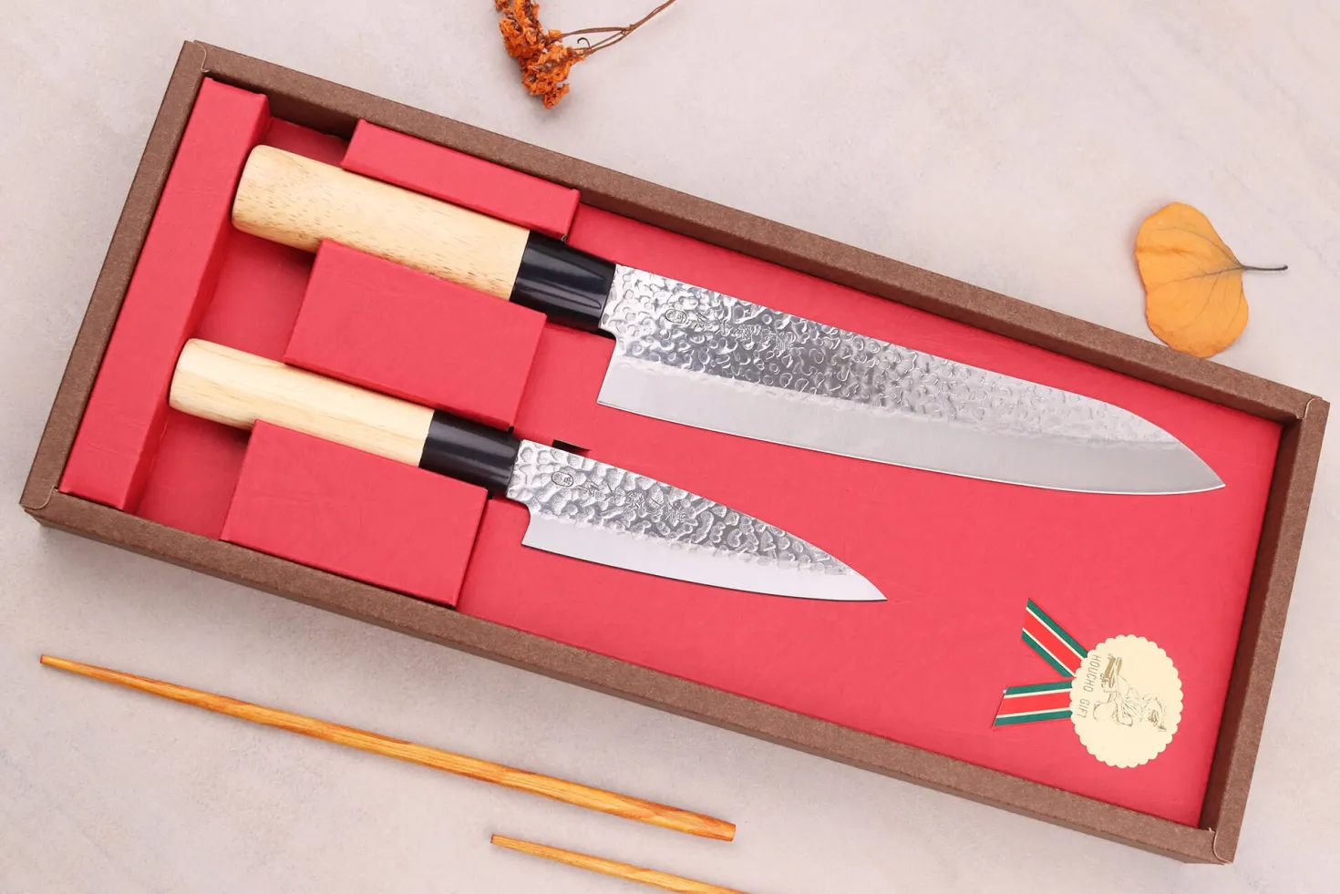 Coffret 2 couteaux japonais Satake Cutlery Tsuchime chef + deba