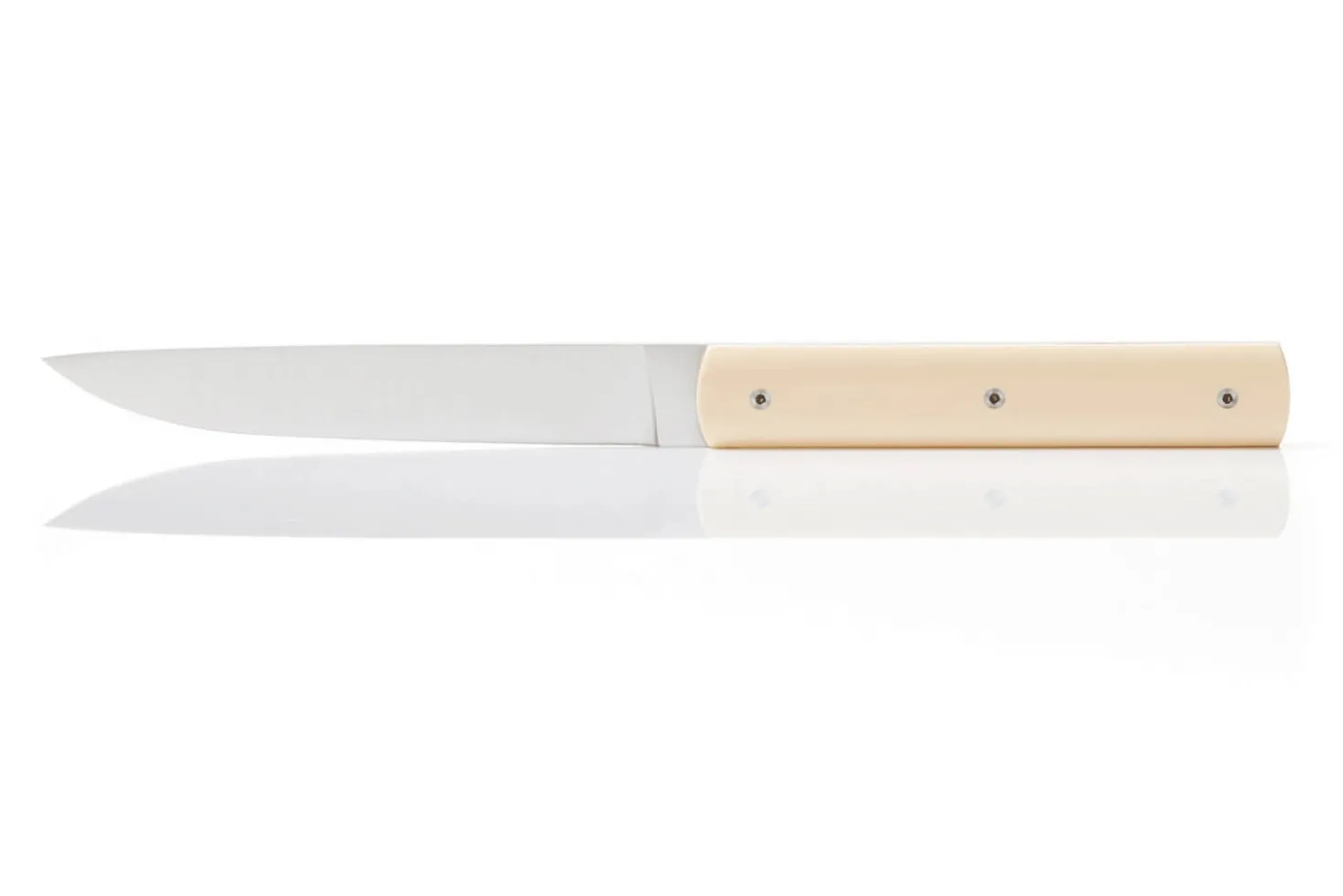 Coffret de 4 couteaux de table faits main Perceval 888 façon ivoire