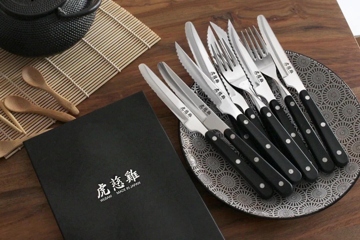 Coffret de table Wusaki 4 couteaux à steak 11cm