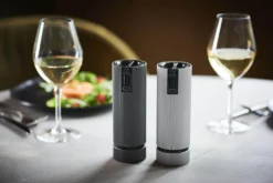Coffret duo moulin à sel et poivre électrique Peugeot Line