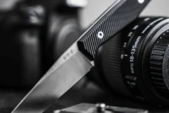 Couteau Böker AK1 American Tanto 129504 lame en acier 7,6cm manche en G10 noir + étui en kydex