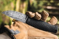 Couteau Böker Bronco Mini 121505 lame en acier 8,9cm manche en TPE noir + étui en kydex