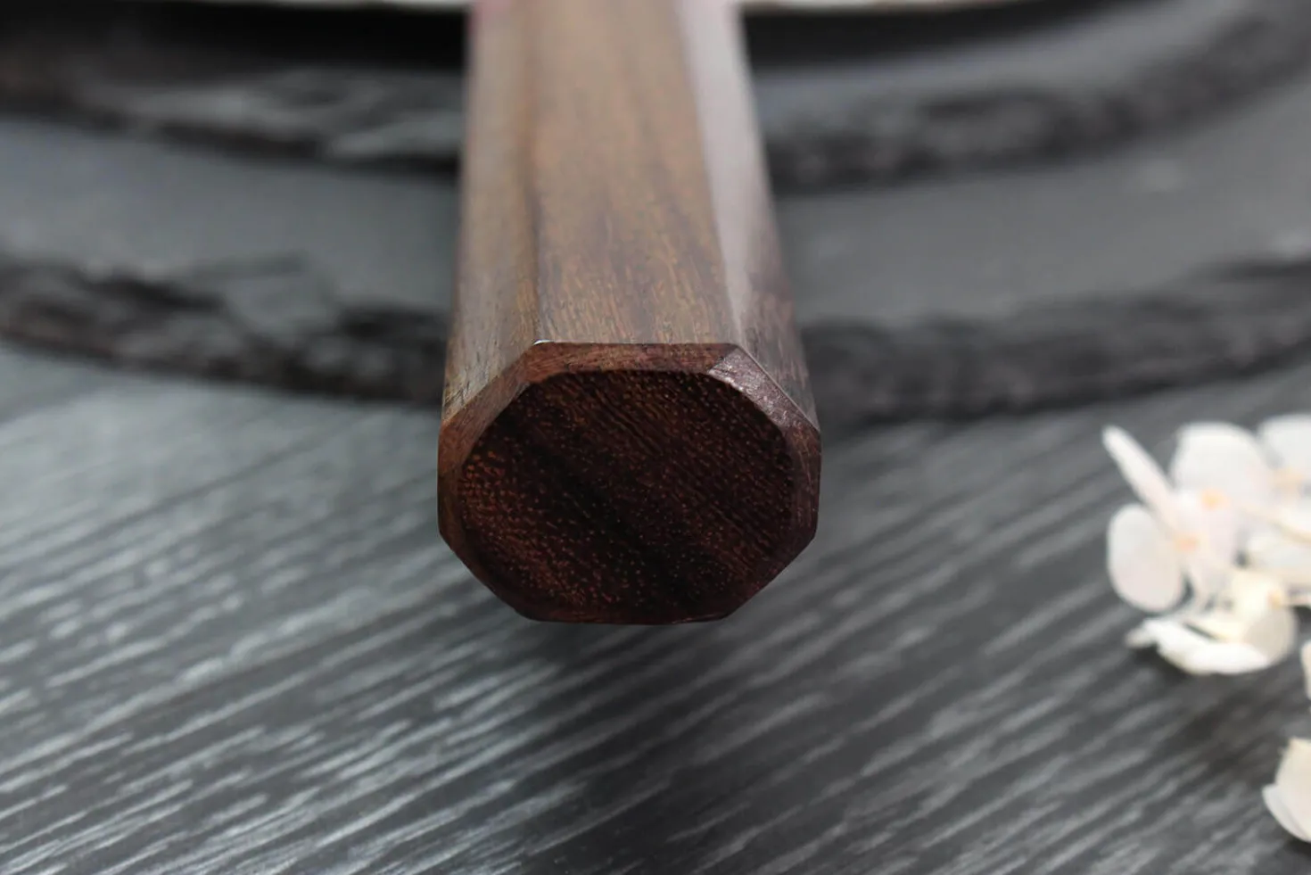 Couteau bunka japonais artisanal Yoshimi Kato Minamo SG2 Tsuchime 17cm