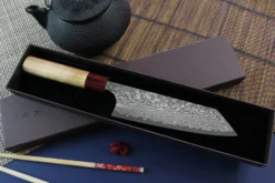 Couteau bunka japonais artisanal Yoshimi Kato 16,5cm VG10 Nickel Damascus cerisier