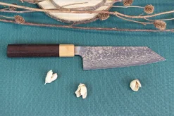 Couteau bunka japonais artisanal Takeshi Saji VG10 Gold 16,5cm