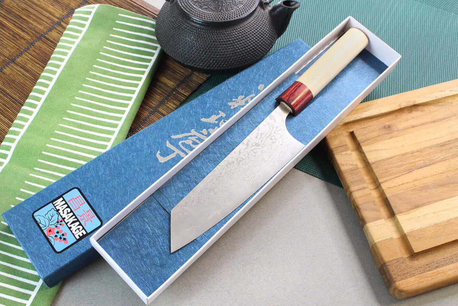 Couteau bunka japonais artisanal Masakage Kiri 17cm damas 49 couches
