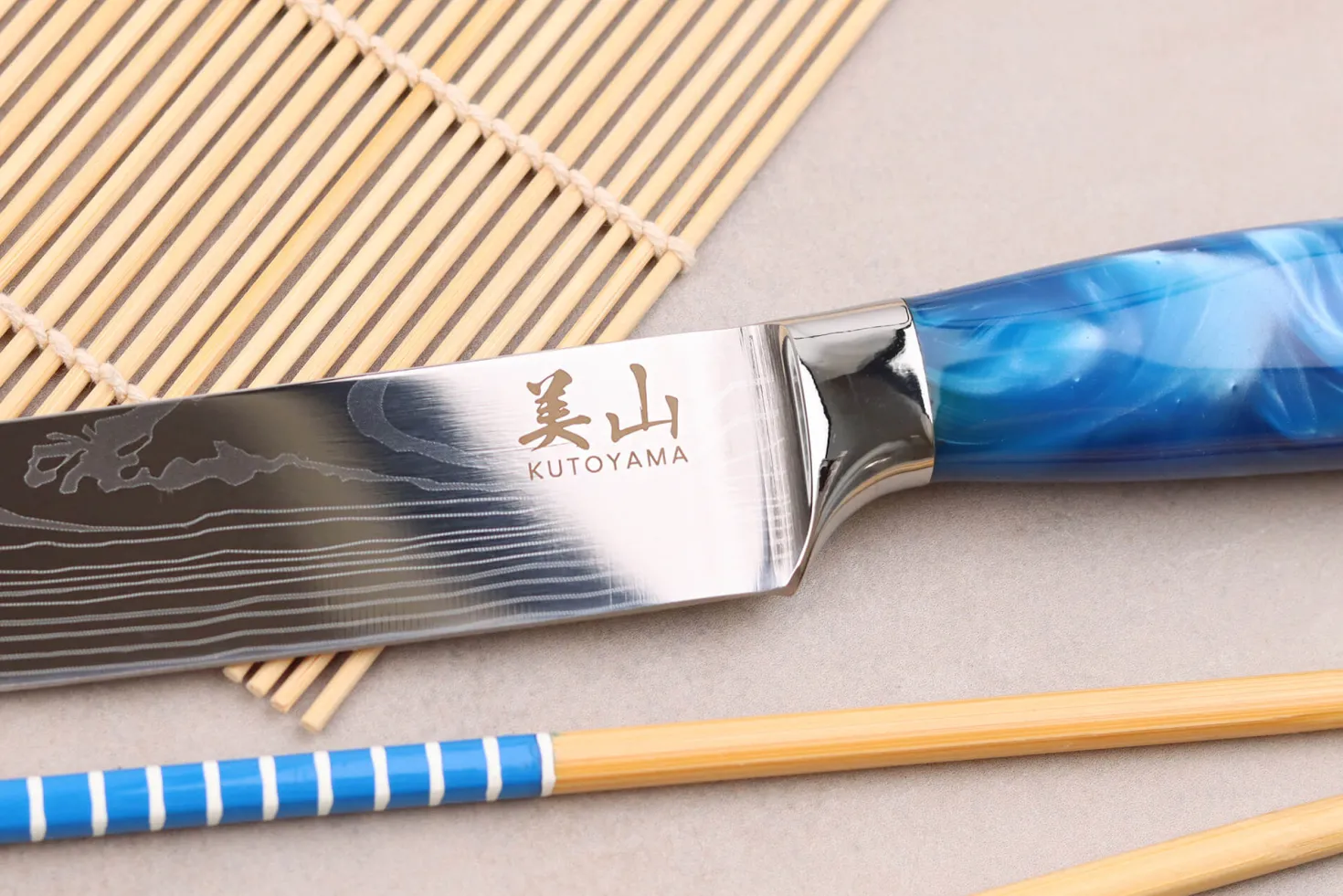Couteau à découper 20cm Kutoyama Blue Wave