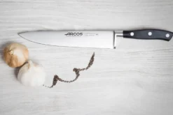 Couteau de Chef Arcos Riviera forgé 20cm