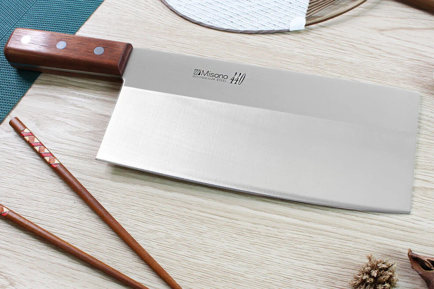 Couteau de chef chinois japonais Misono 440 22cm 620g
