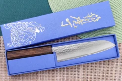 Couteau de chef 18cm japonais artisanal Masutani martelé manche en chêne