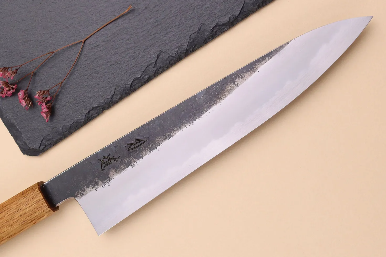 Couteau de chef 24cm japonais artisanal Hado Sumi WS2