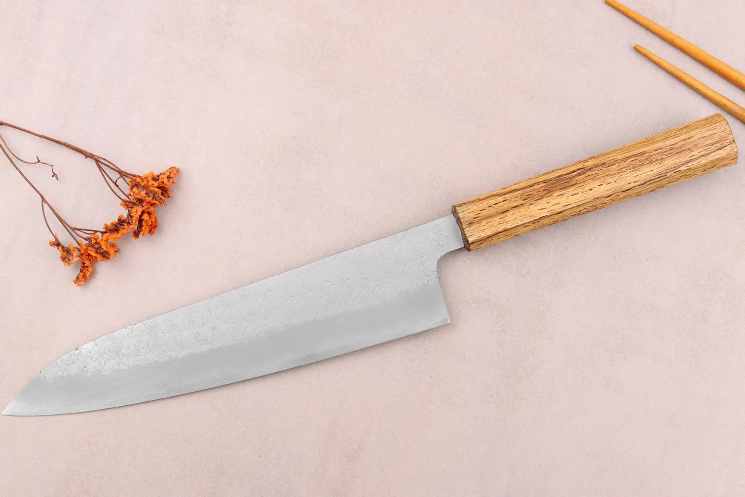 Couteau de chef 21cm japonais artisanal Sakai Kikumori TS10 en chêne