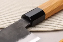 Couteau de chef 21cm japonais artisanal Hinoura Mutsumi Ajikataya Black Nashiji