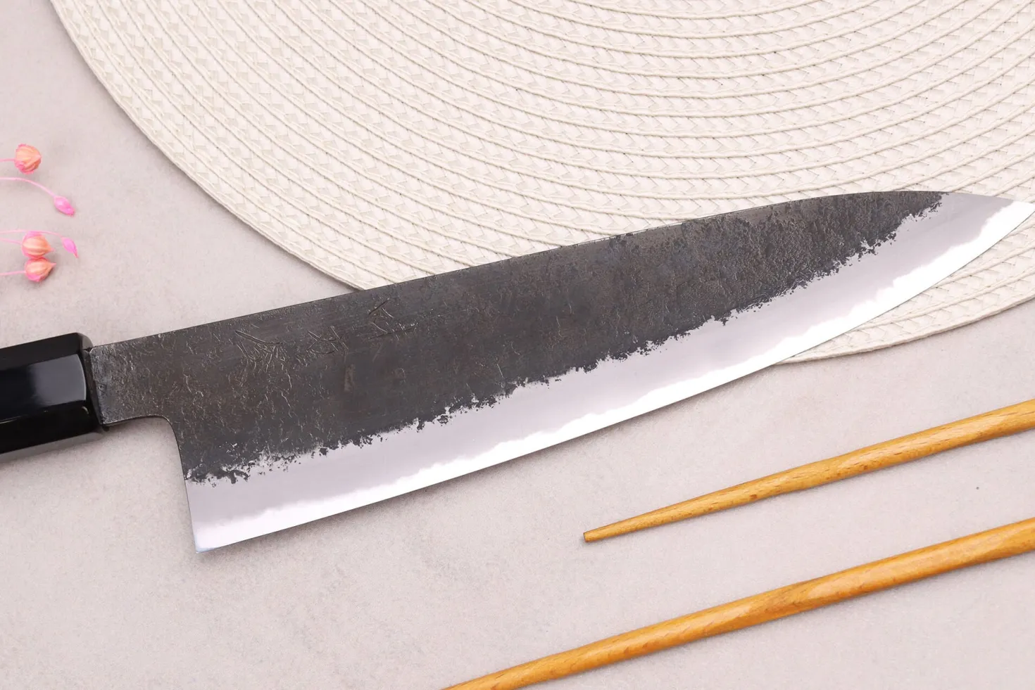Couteau de chef 21cm japonais artisanal Hinoura Mutsumi Ajikataya Black Nashiji