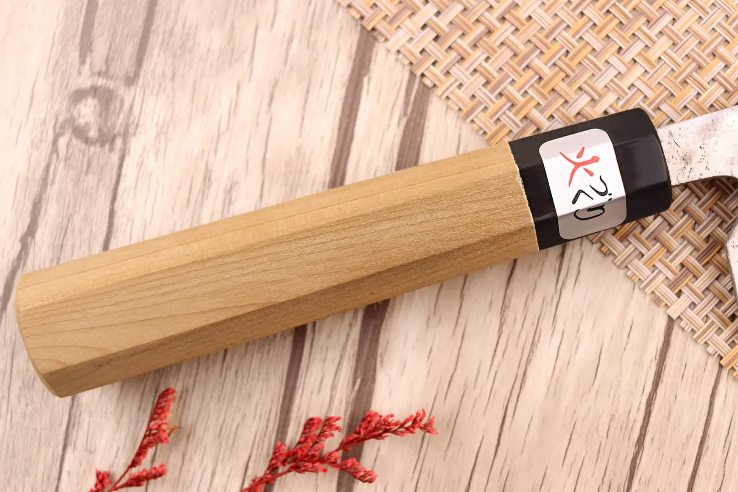 Couteau de chef 21cm japonais artisanal Fujiwara Maboroshi manche en magnolia