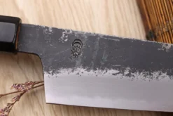 Couteau de chef 21cm japonais artisanal Sakai Kikumori Kikuzuki Kuro