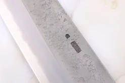 Couteau de chef 24cm japonais artisanal Sakai Kikumori Kikuzuki Rin