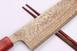 Couteau de chef 24cm japonais artisanal Takeshi Saji VG10 Rainbow Nashiji