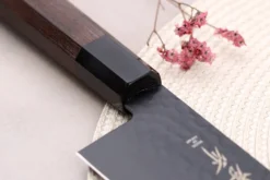 Couteau de chef 24cm japonais Sakai Takayuki Kurokage VG10 manche en wengé