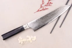 Couteau de chef 21cm japonais Sakai Takayuki Grand Chef Seigaiha Damas 45 couches