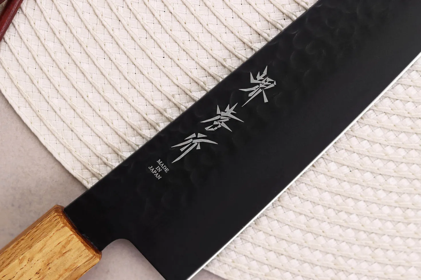 Couteau de chef 21cm japonais Sakai Takayuki Kurokage VG10 manche en chêne brûlé