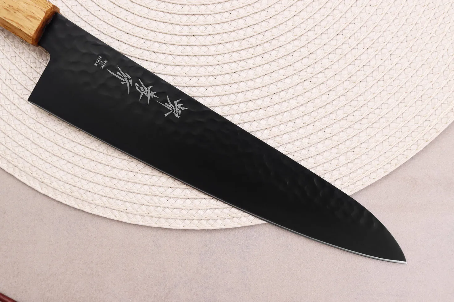 Couteau de chef 21cm japonais Sakai Takayuki Kurokage VG10 manche en chêne brûlé