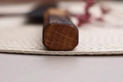 Couteau de chef 21cm japonais Sakai Takayuki Kurokage VG10 manche en chêne brûlé