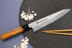 Couteau de chef 21cm japonais Sakai Takayuki Kashi Urushi VG10 damas