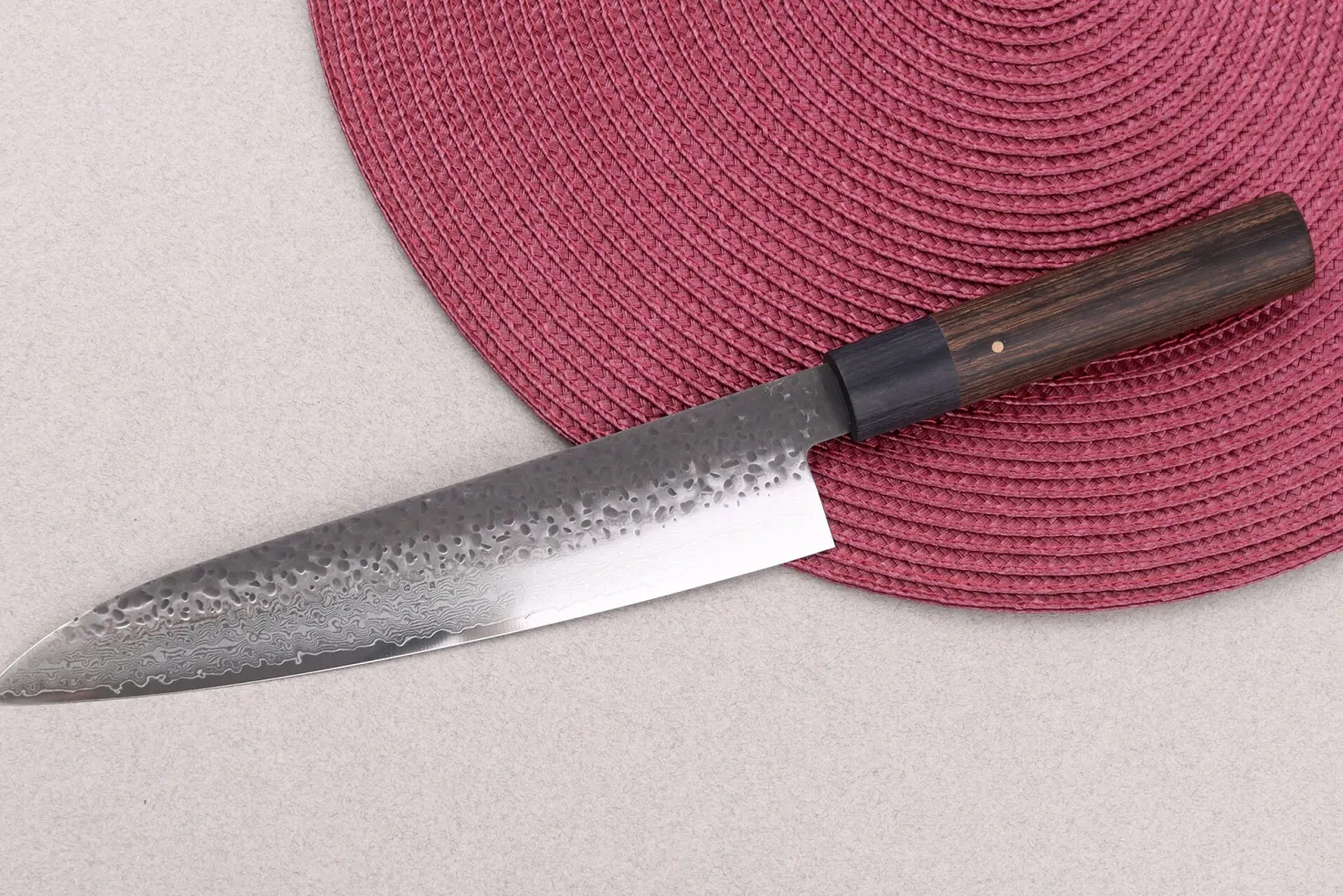 Couteau de chef 21cm japonais Shizu Hamono Gen VG10 damas