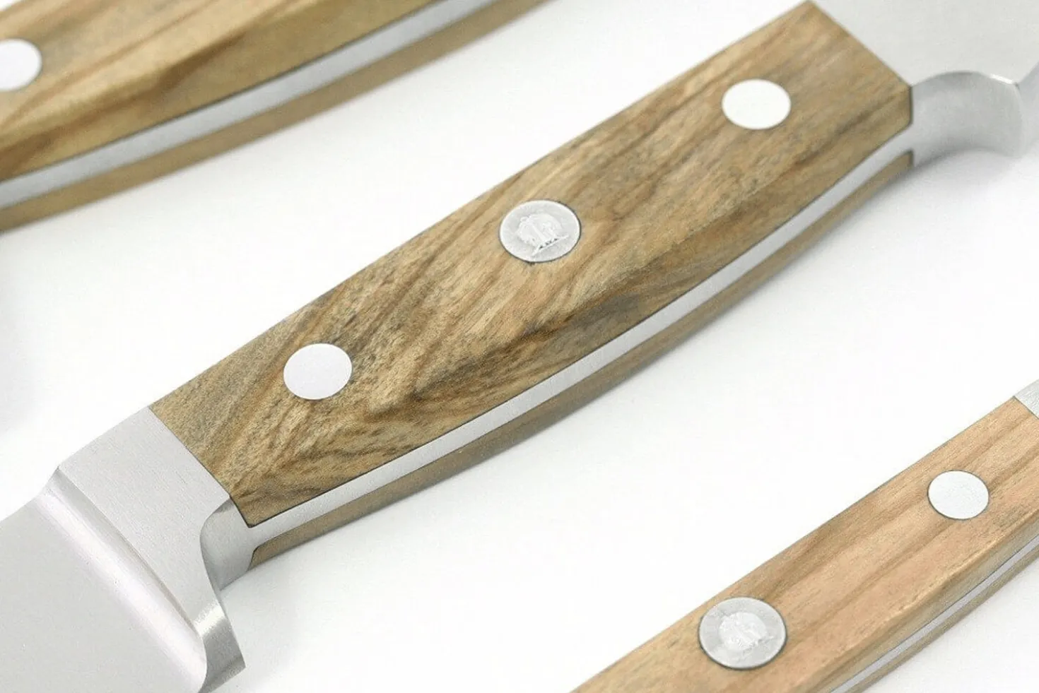 Couteau de chef Güde Alpha Olive 21cm en acier forgé