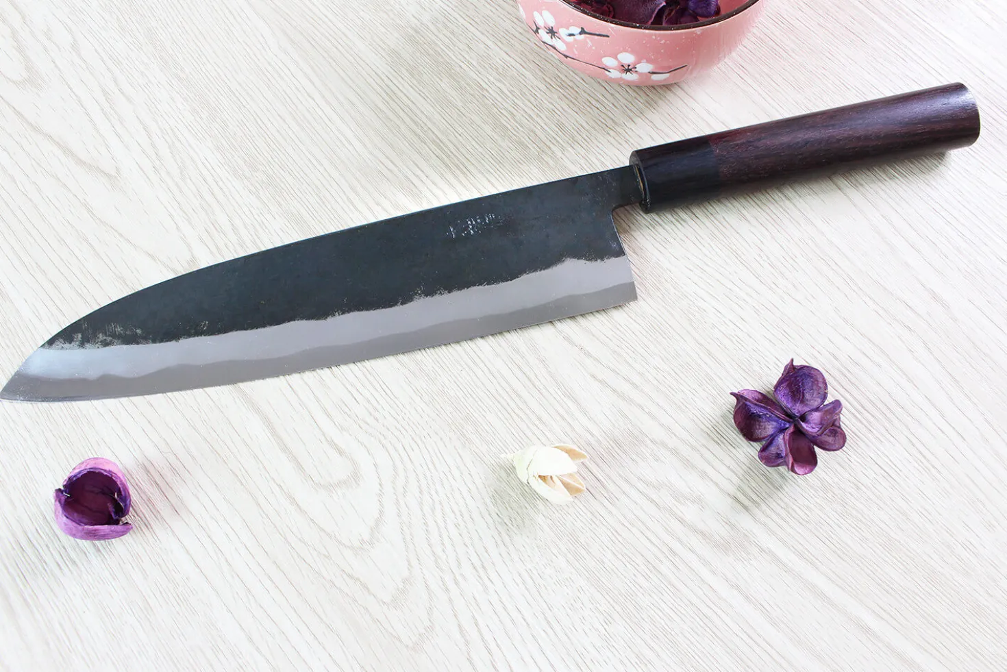 Couteau de chef japonais artisanal Nishida Shirogami 24cm