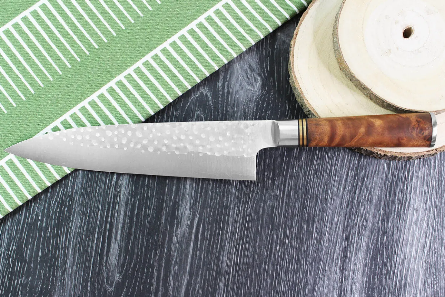 Couteau de chef japonais artisanal forgé Takeshi Saji R2 Tsuchime 21cm