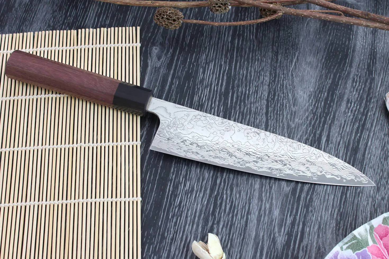 Couteau de chef japonais artisanal Takeshi Saji R2 Damas 18cm