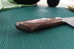 Couteau de chef japonais artisanal Masutani 18cm martelé