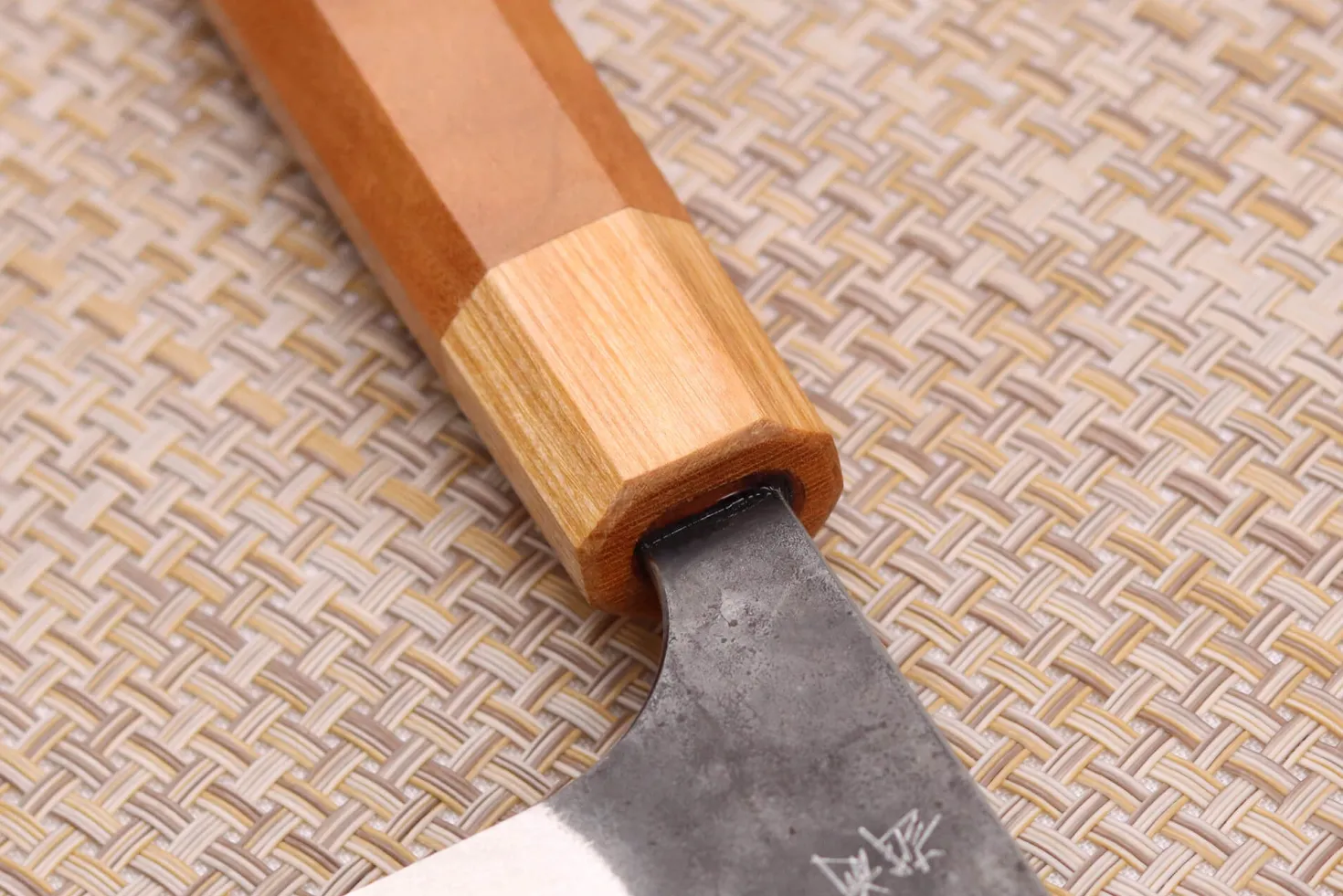 Couteau de chef japonais artisanal Yoshimi Kato AS Brut 24cm