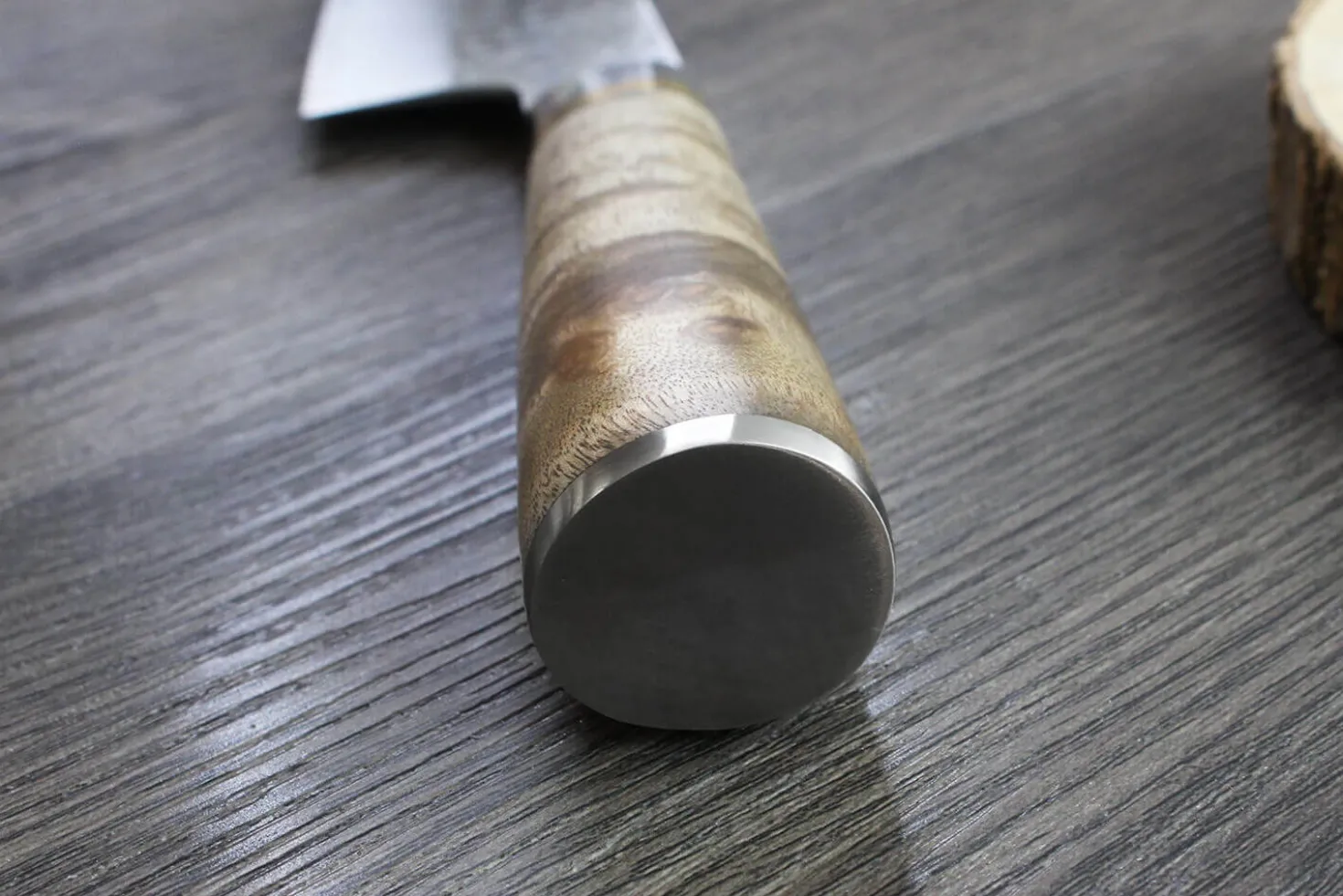 Couteau de chef japonais artisanal forgé Takeshi Saji R2 Tsuchime 24cm