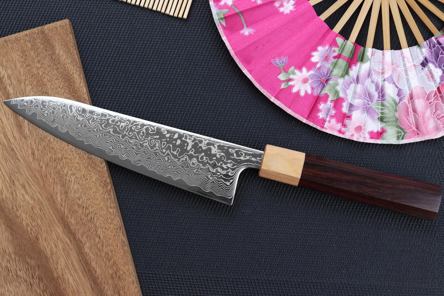 Couteau de chef japonais 18cm Tsunehisa SLD Damas bois de rose