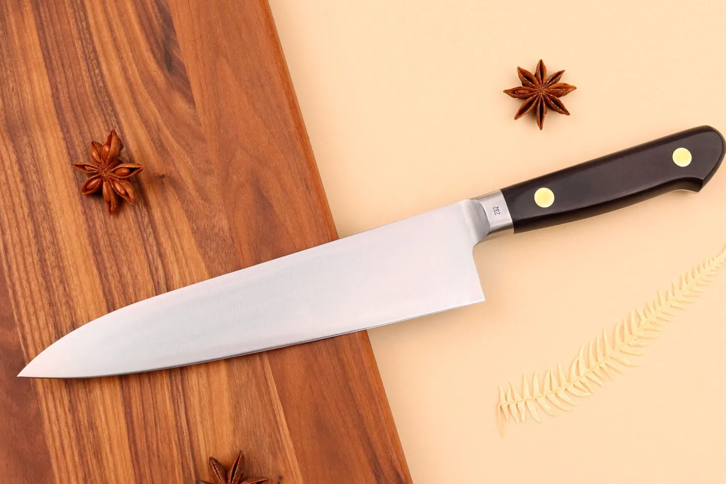 Couteau de chef japonais Misono SW