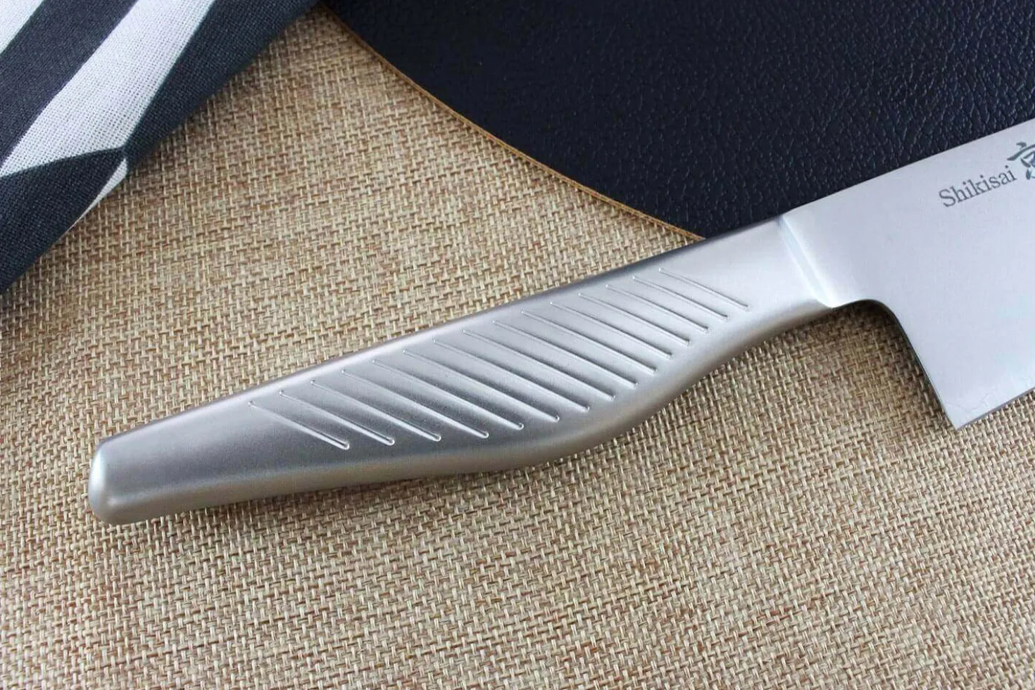 Couteau de chef japonais Shizu Hamono Kyo San Mai tout acier