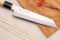 Couteau de chef kiritsuke 21cm japonais artisanal Momotaro Ginsan manche en magnolia