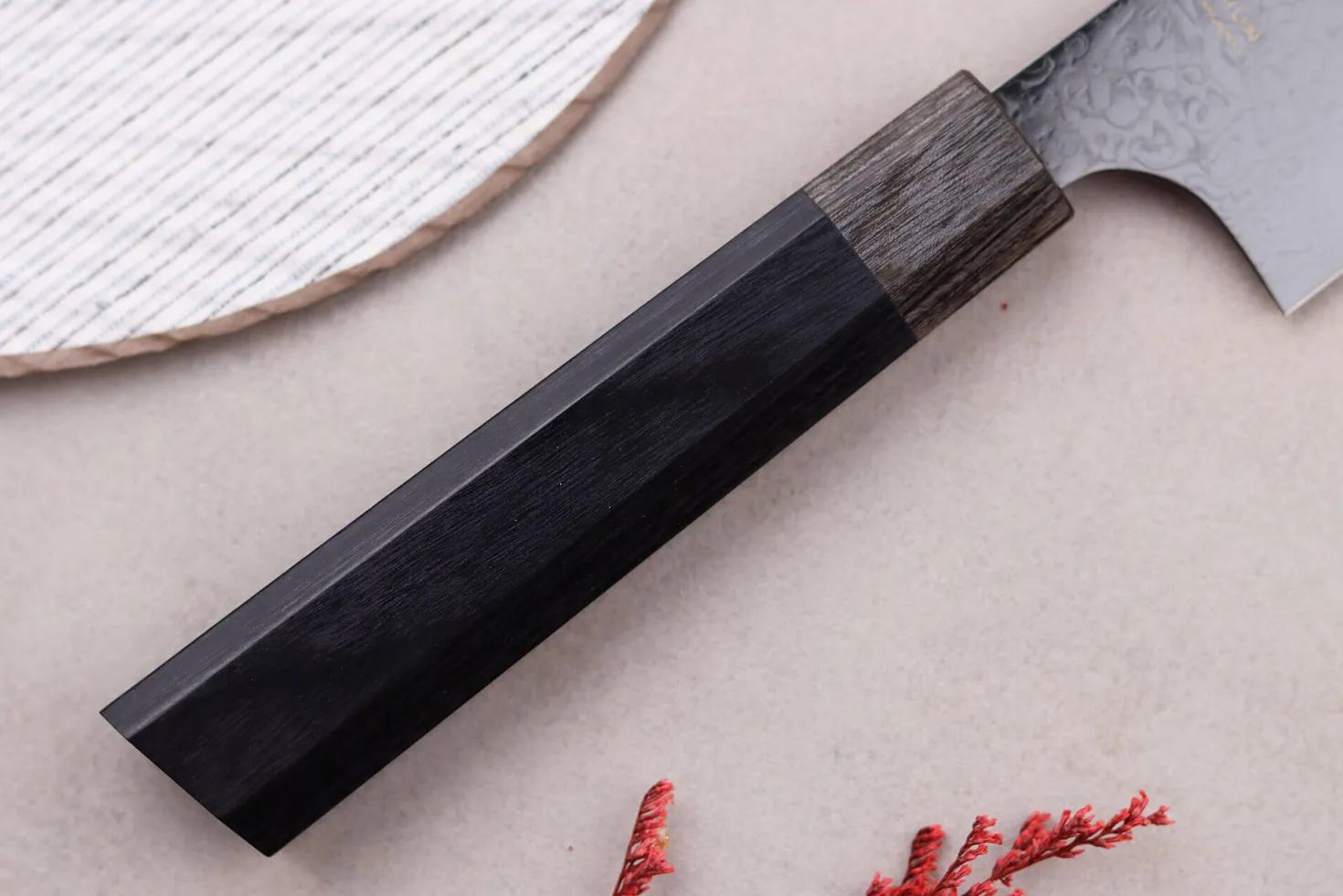 Couteau de chef kiritsuke japonais Kanetsugu Zuiun Kiwami revêtement DLC 21cm